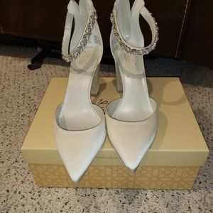 White shoes with block heel